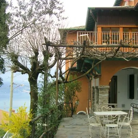Sleeps 10 Pool Wifi Villa